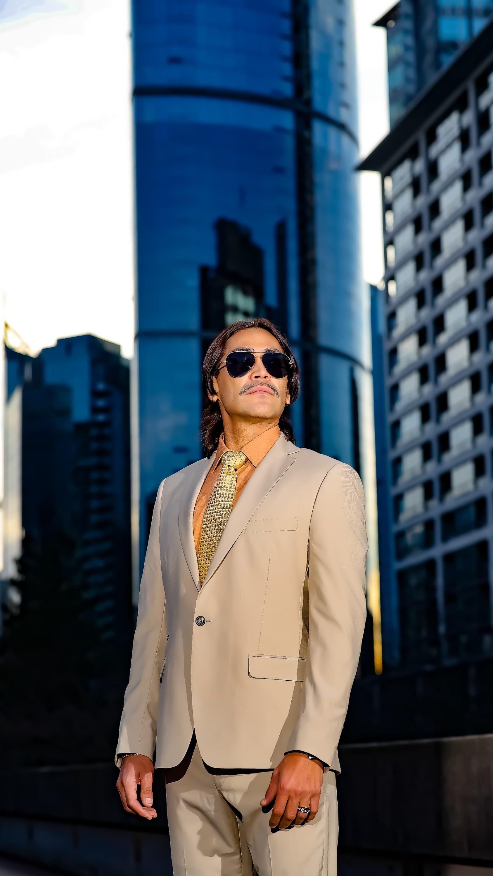 carousel-hero-element image-3