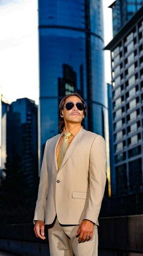 carousel-hero-element image-3